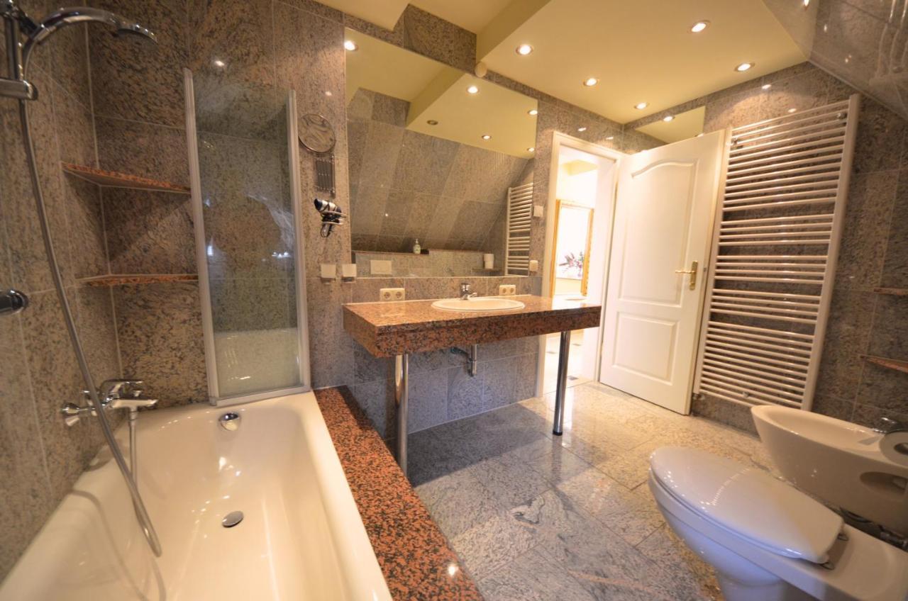Reet Hausteile Sonnenkliff Und Kamp Apartment Gager Ngoại thất bức ảnh